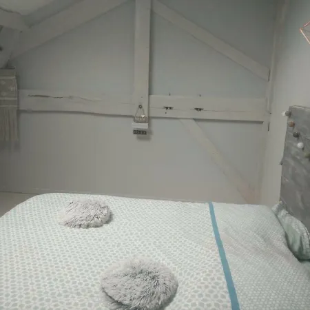 Privat bolig Maison Avec 2 Chambres Privees Salles (Gironde)